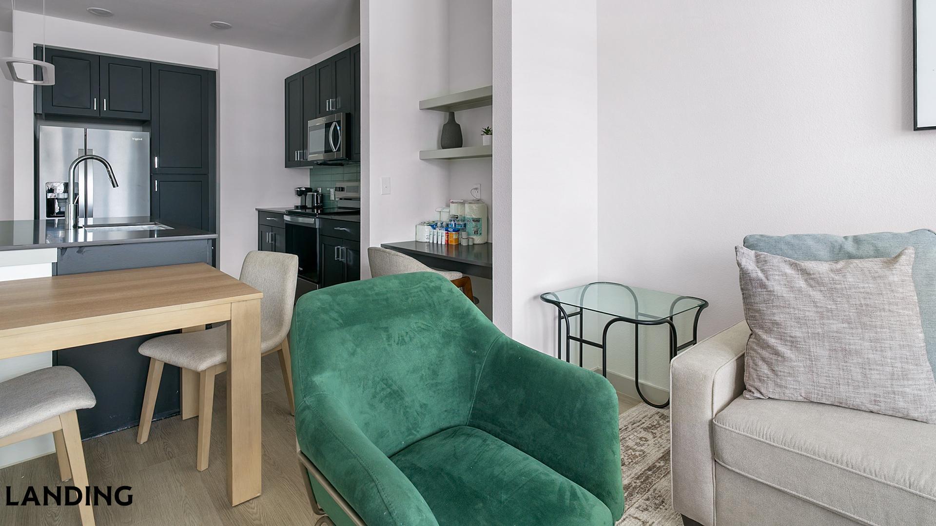 Building Photo - 91 Jensen Dr