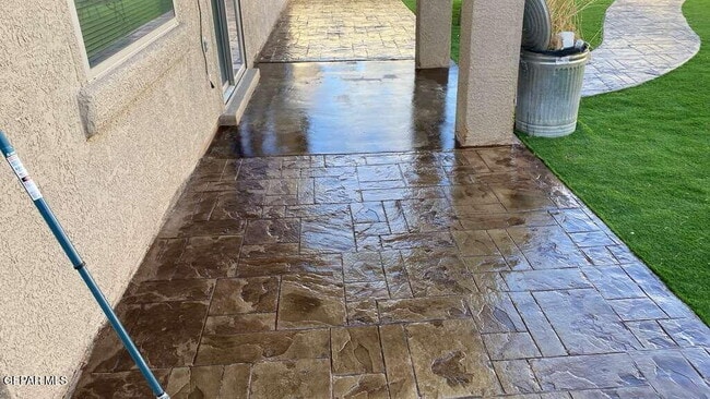 Building Photo - 14837 Hunters Grove Ave