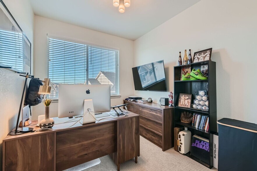 Building Photo - 2092 Alcott Way