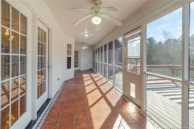 Building Photo - 108 Breckenridge Dr