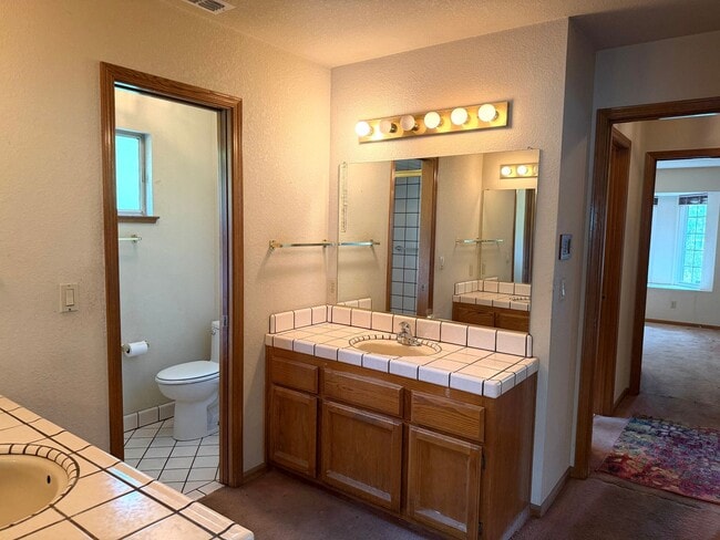 Building Photo - 5523 Freeman Cir