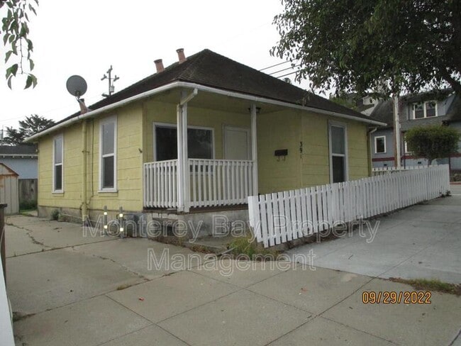 Primary Photo - 391 Prescott Ave