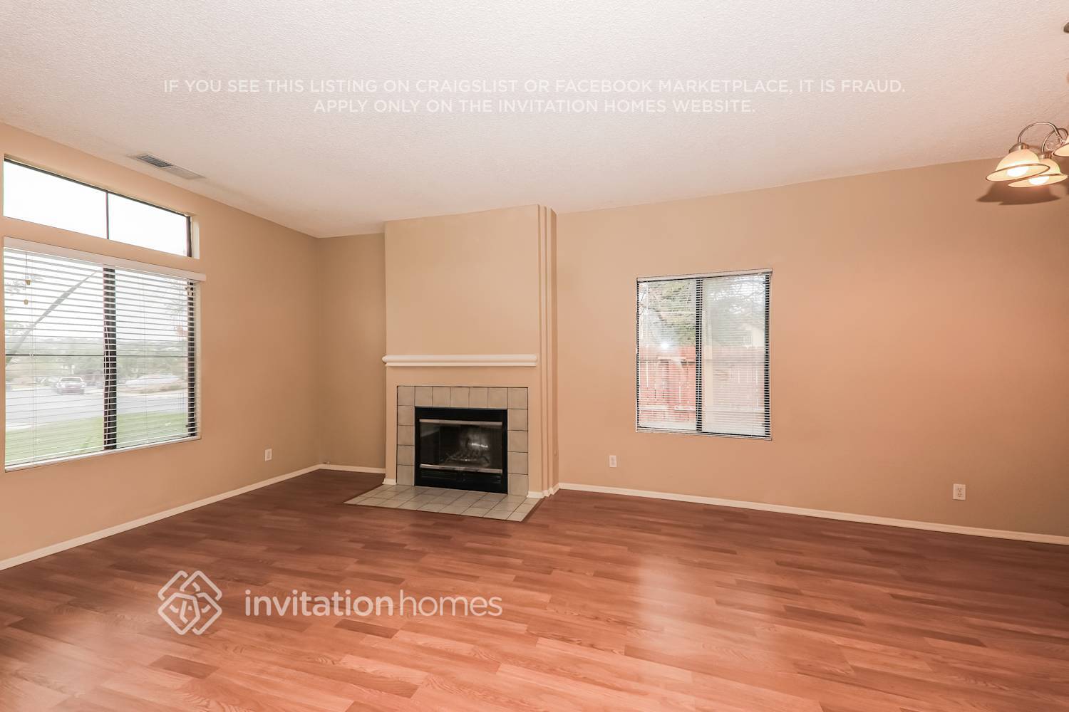 Building Photo - 25983 Whispering Wind Ct