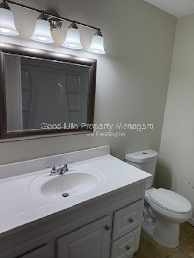 Building Photo - 9980 Bowman Ave