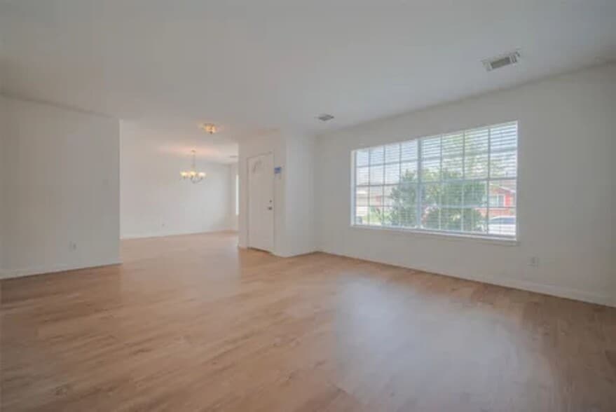 Building Photo - 10918 Linden Gate Dr