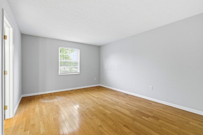 Building Photo - 2688 Bellwood Ave