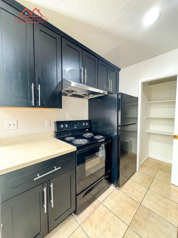 Building Photo - 1578 Albatross Dr