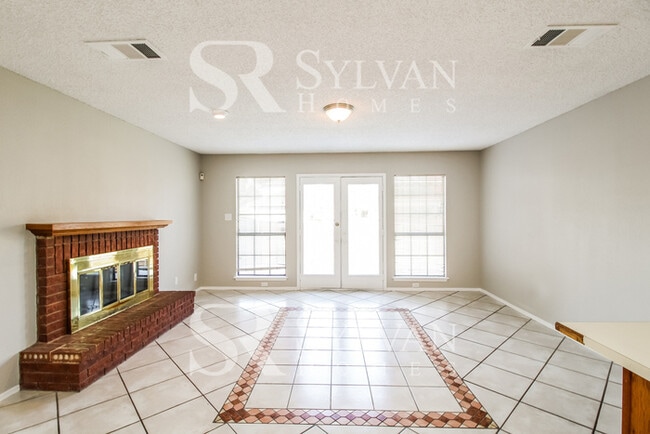 Building Photo - The Lifestyle You Deserve.