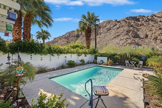 Building Photo - 52273 Avenida Madero