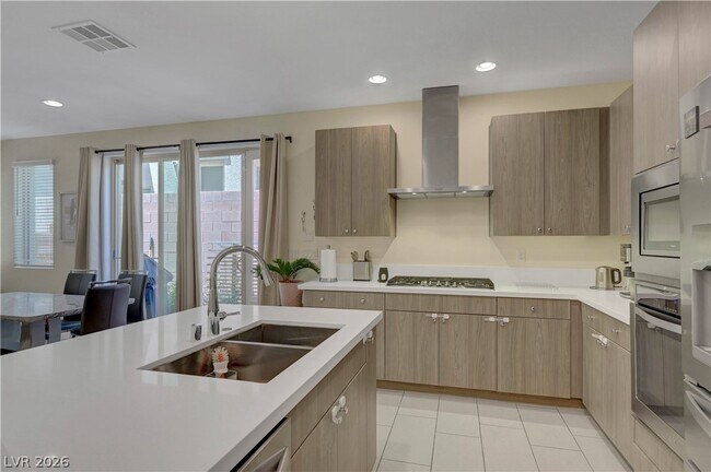 Building Photo - 11401 Gravitation Dr