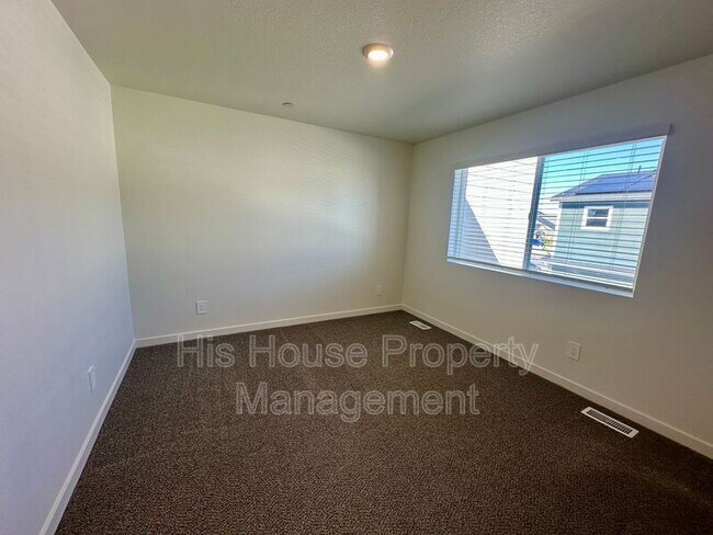 Building Photo - 3905 Congaree Way