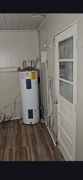 Building Photo - 101 Grand Blvd