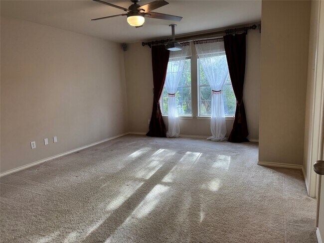 Building Photo - 2311 Echo Harbor Dr