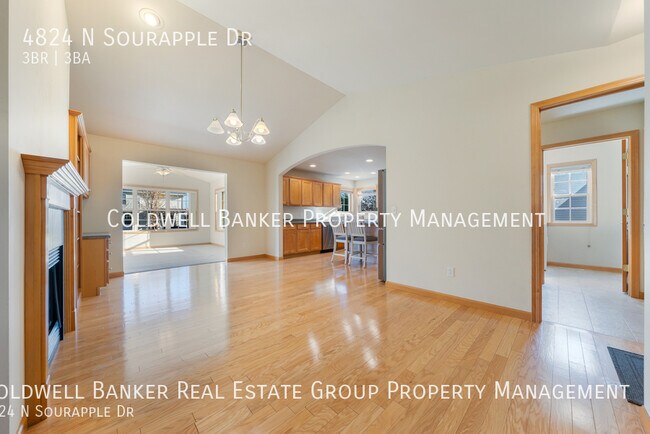 Building Photo - 4824 Sourapple Dr