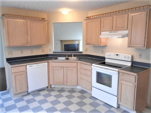 Building Photo - 7176 Oliver Winchester Dr
