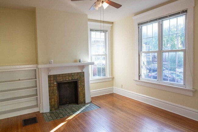 Building Photo - 30 E Maynard Ave