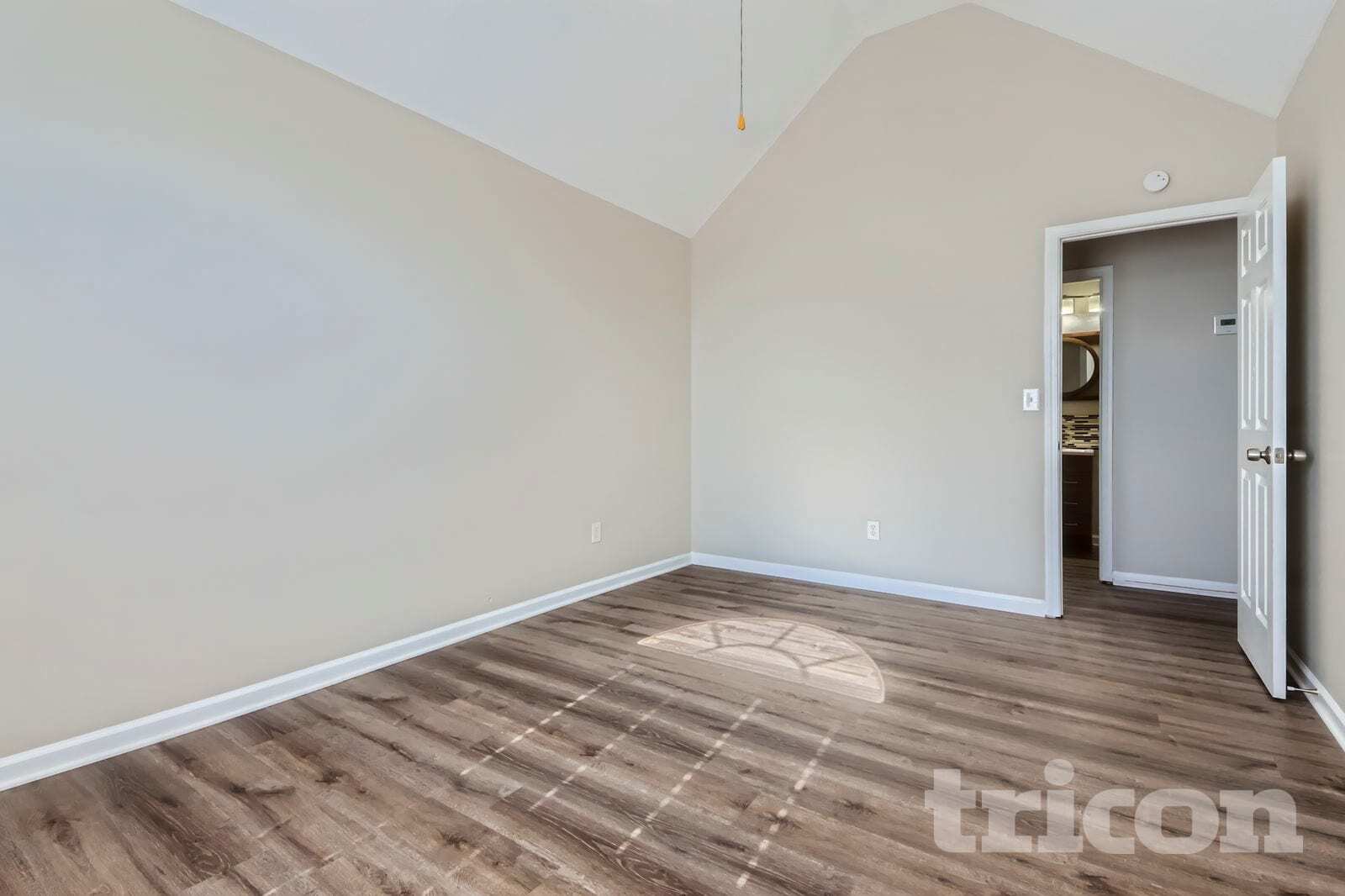 Building Photo - 589 Lakewater View Dr