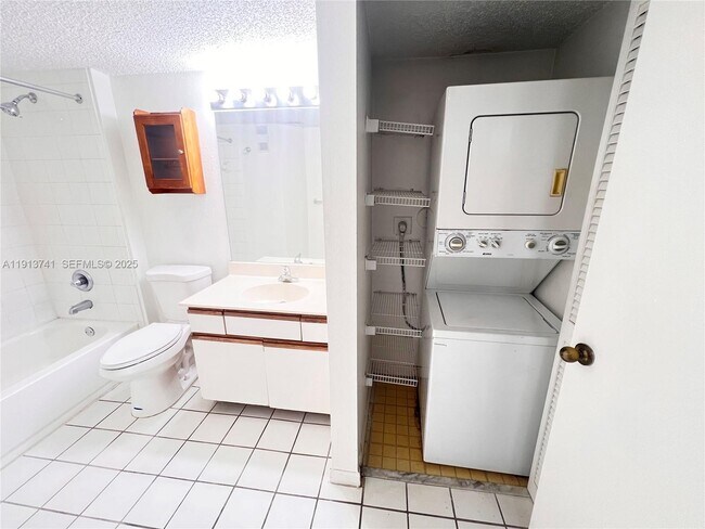 Building Photo - 4055 W McNab Rd