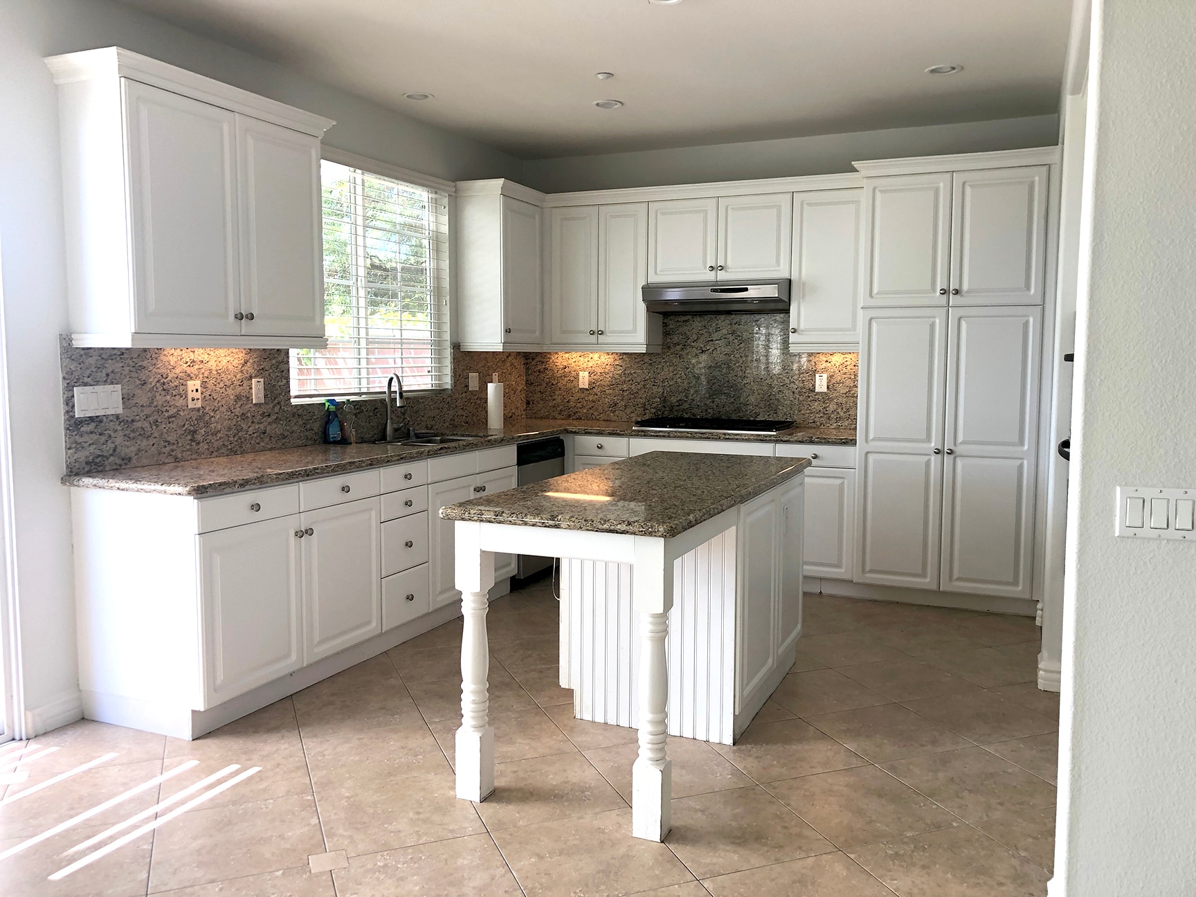 Spacious Kitchen - 2 Cousteau Ln