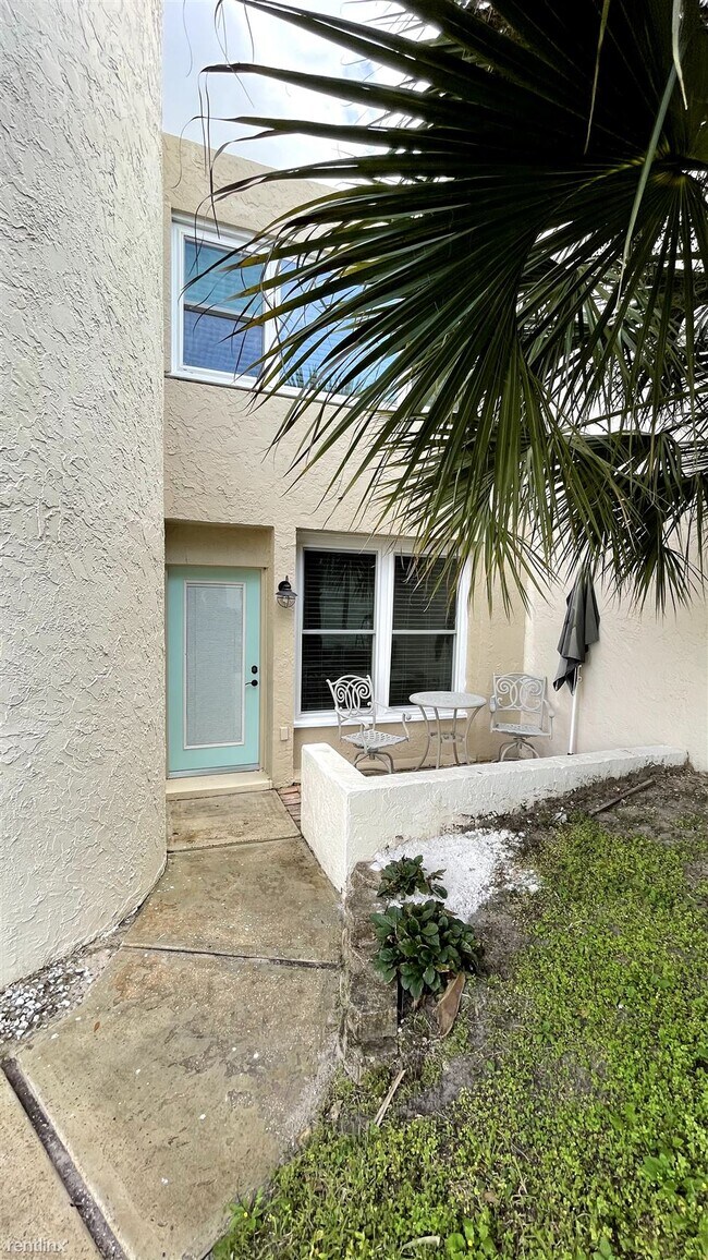 2 br, 2 bath Townhome 1159 Encourte Grn 1159 Encourte Green Apopka