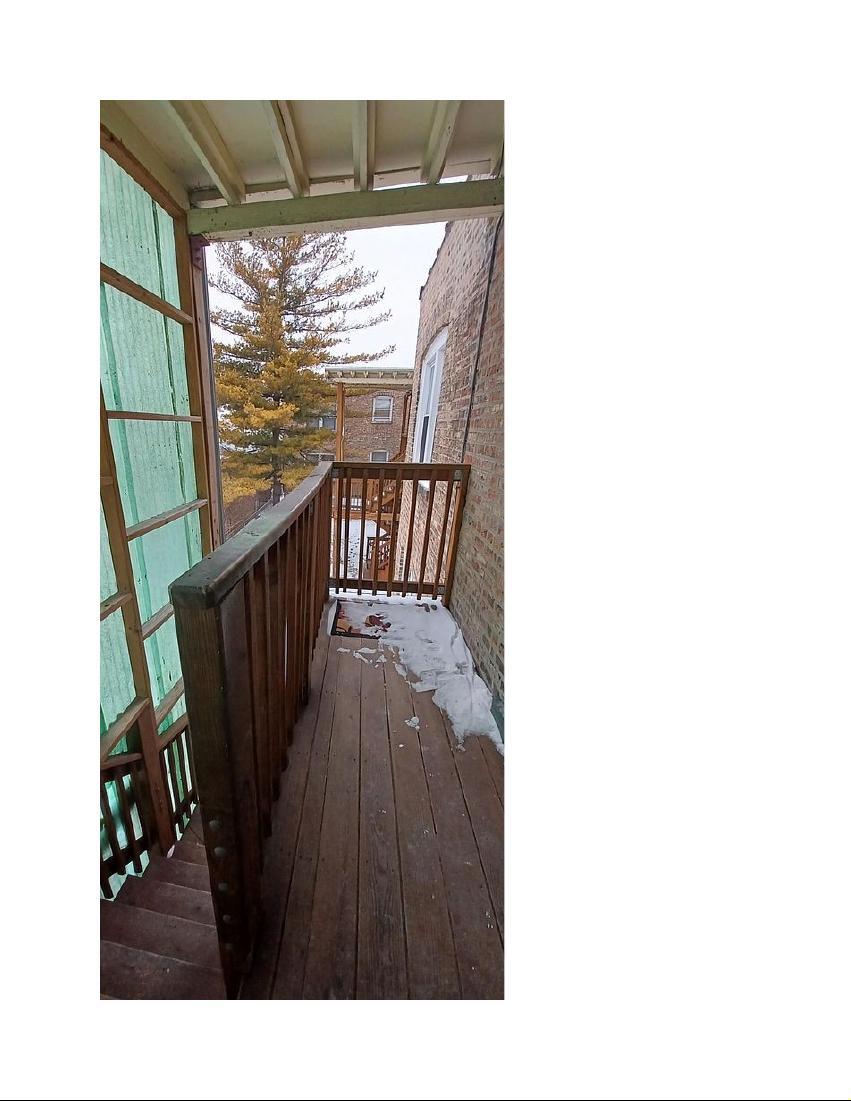 Private porch - 2614 N Lockwood Ave
