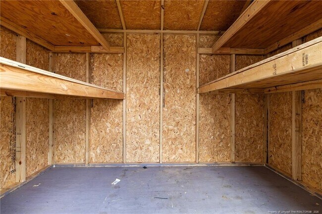 Building Photo - 516 Loom Dr