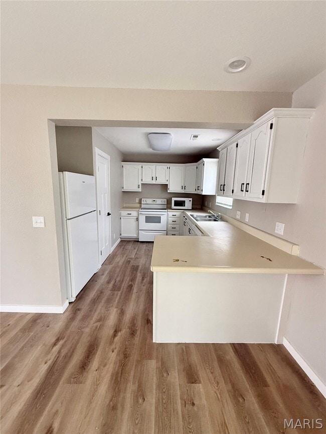 Building Photo - 132 Clinton Hill Dr