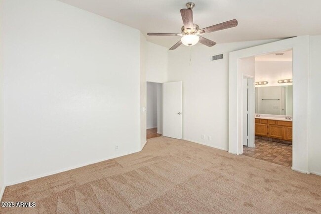 Building Photo - 6585 N 77th Dr