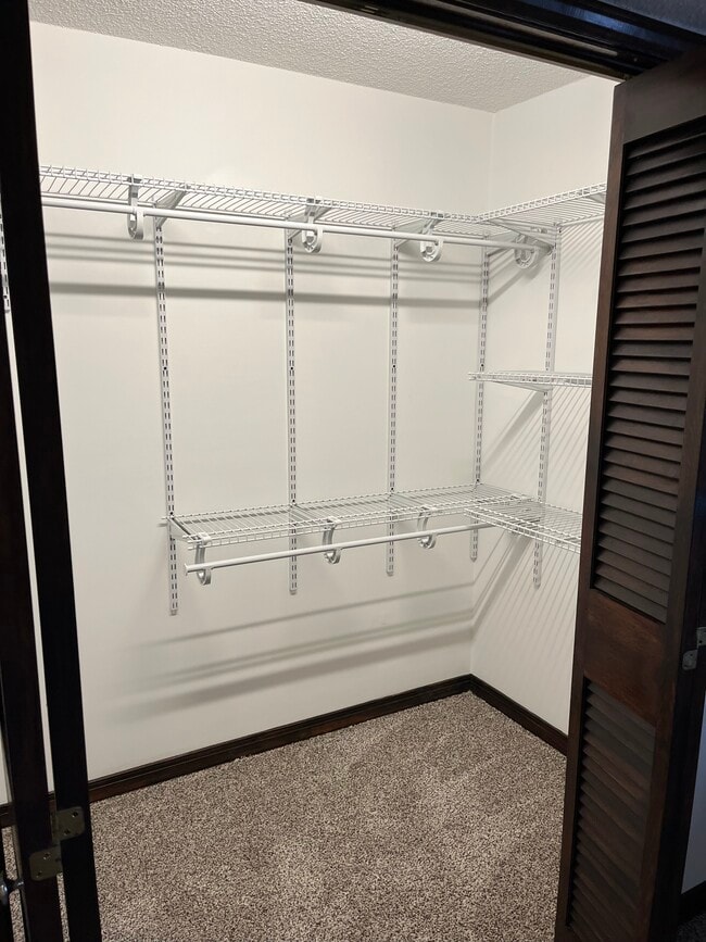 Building Photo - 317 Fairmount Ave