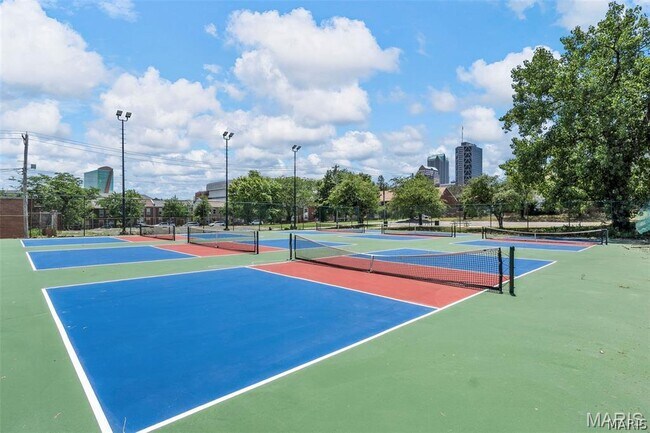 Building Photo - 28 Columbus Square Dr