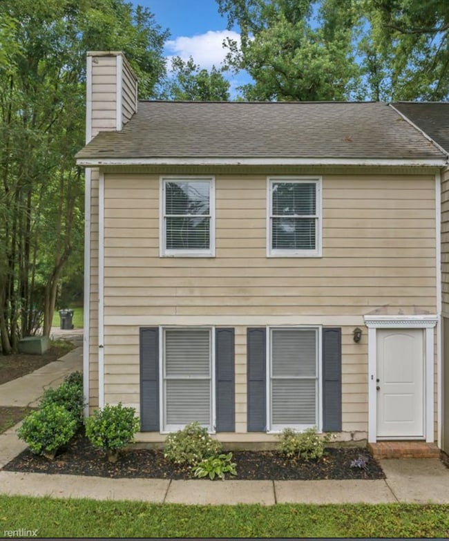 Primary Photo - 2 br, 1.5 bath House - 5200 Forsyth Road