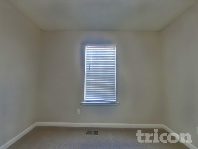 Building Photo - 230 Ashbury Ct