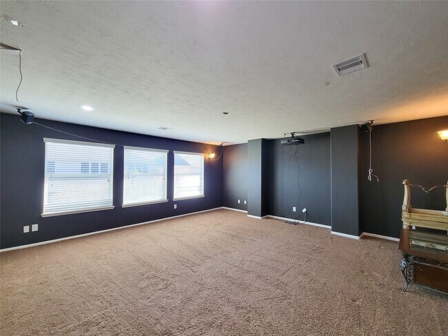 Building Photo - 26307 Langdon Ct