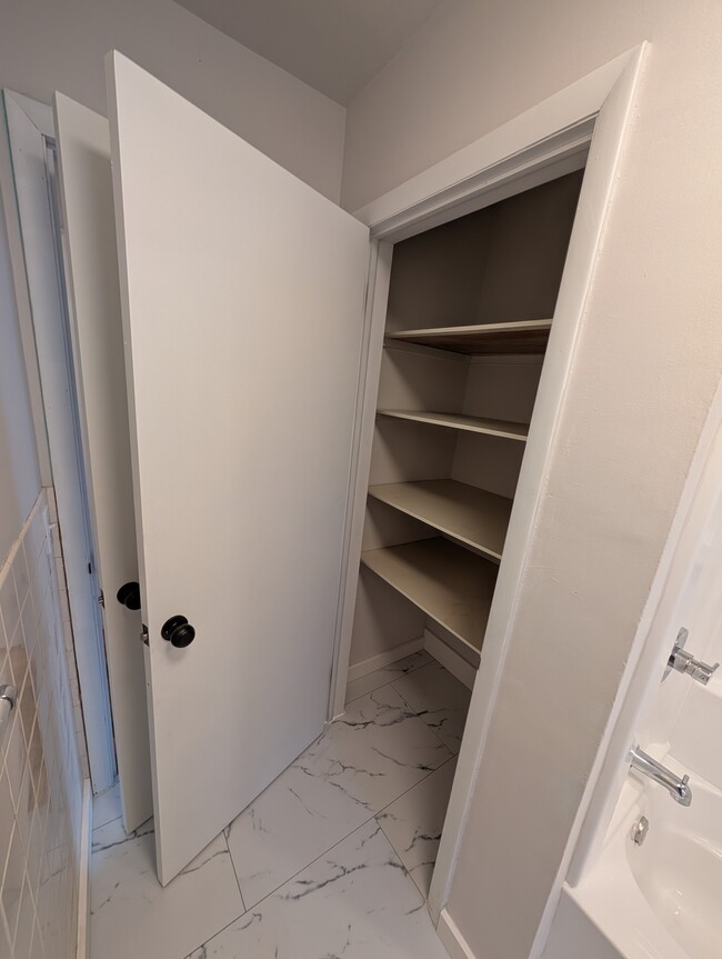 Bathroom closet - 5517 Fieldstone Ln