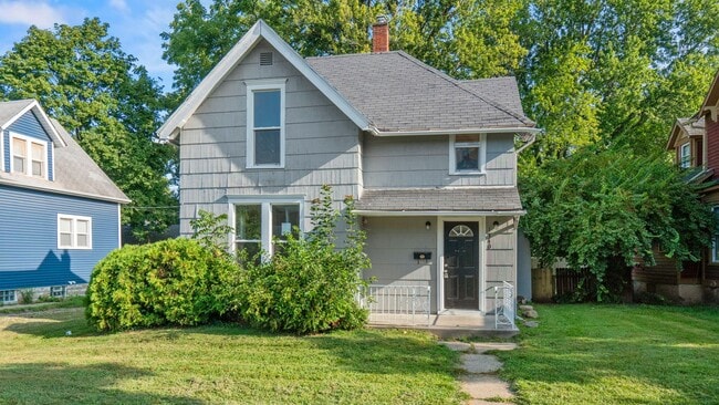 Primary Photo - COMING SOON! 3 Bedroom House