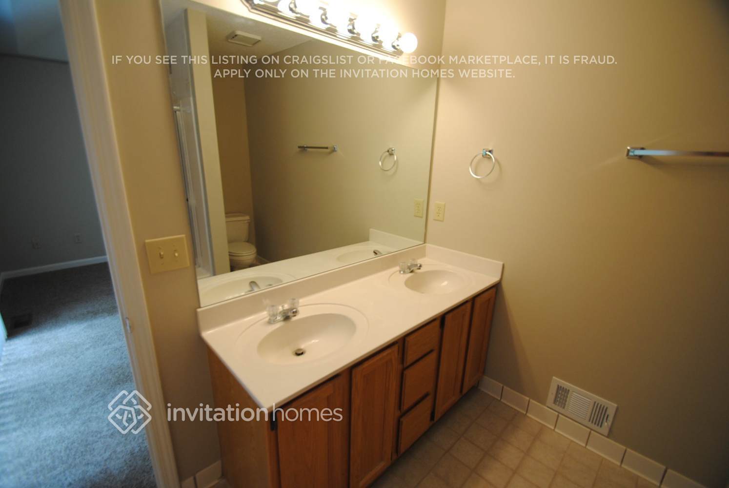 Building Photo - 2000 Holly Cove Rd