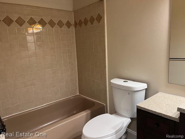 Building Photo - 44700 Bayview Dr