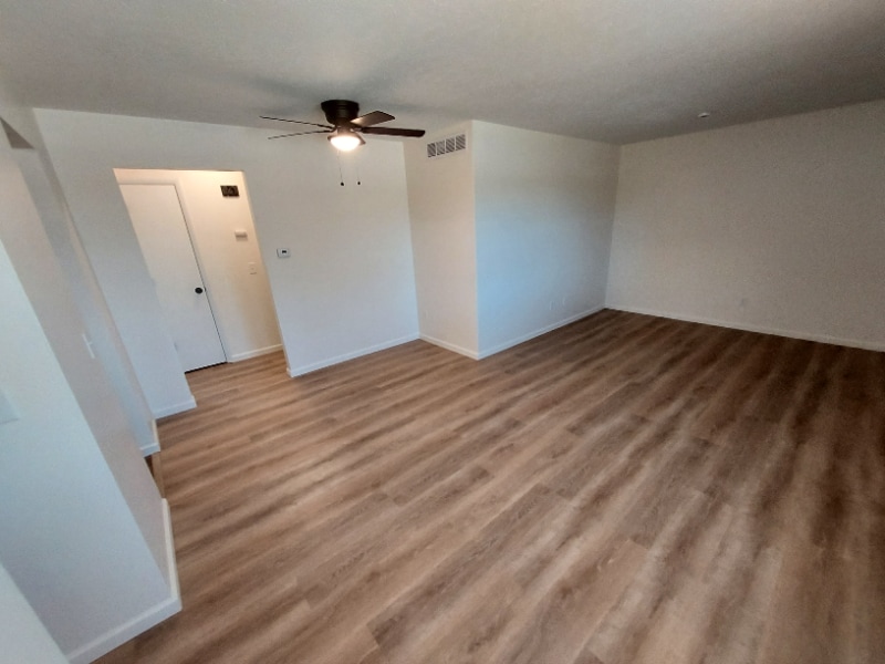 Building Photo - 801 Dondee Dr