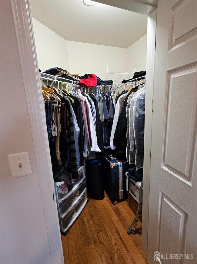 Building Photo - 12 Jensen Court