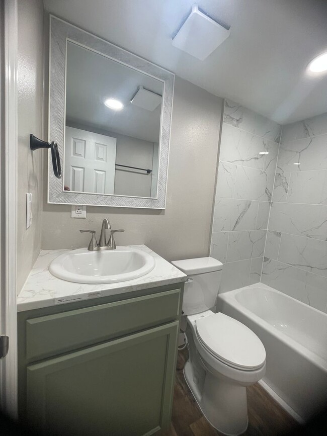 Building Photo - 3 BR 2 Bath 1,280 sq ft singlewide mobile ...