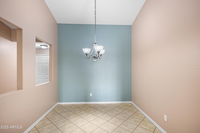 Building Photo - 15651 N 164th Ln