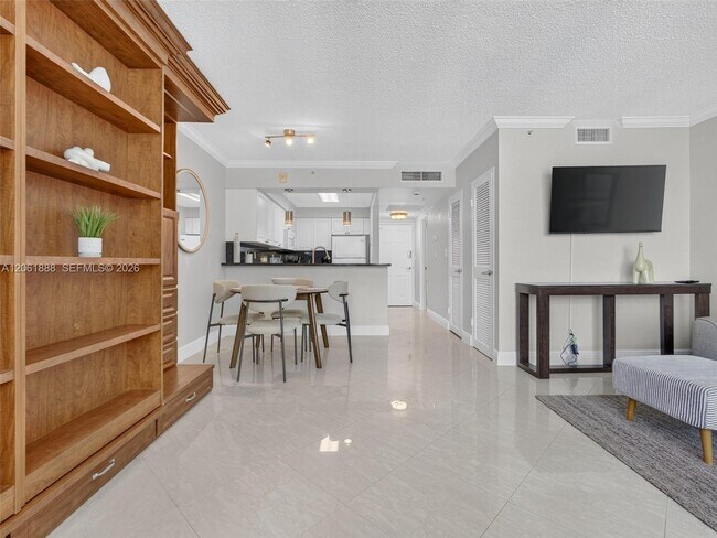 Building Photo - 2501 S Ocean Dr