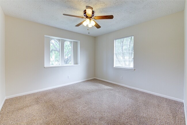 Building Photo - 9115 Taidswood Dr