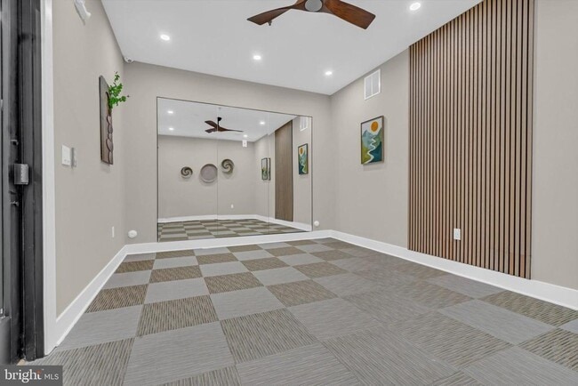 Building Photo - 302 Arya Ln