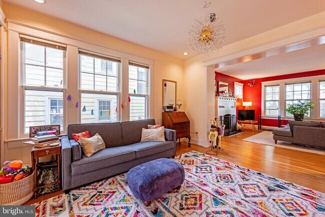 Building Photo - 3512 35th St NW