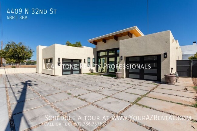 Building Photo - Stunning 4-Bedroom 2.5 Bathroom Home with ...