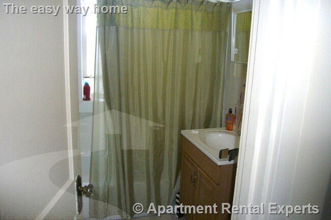 Building Photo - 155 Summer St