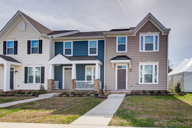 Primary Photo - Like New End Unit Townhome, 3 Bed 2.5 Bath