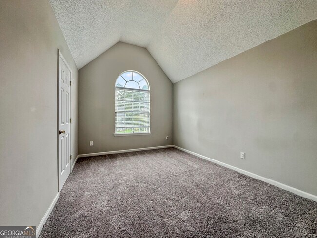 Building Photo - 470 Cherry Branch Ln