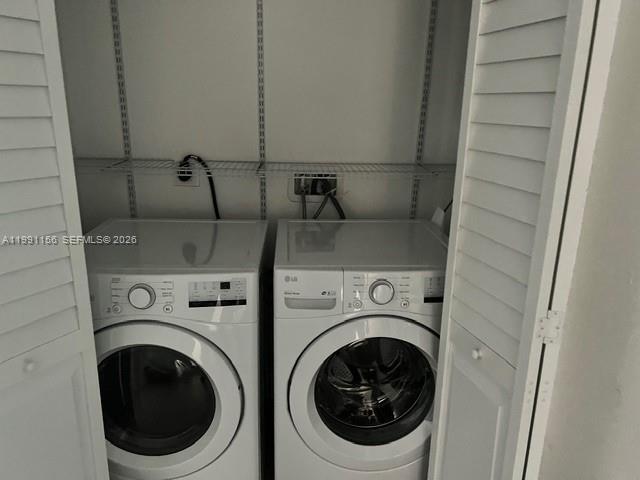 Building Photo - 644 SW 1st Ct